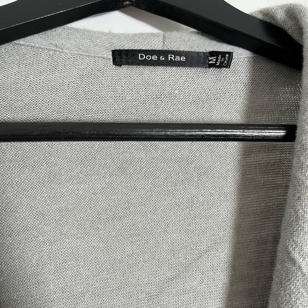 Doe & Rae Light Gray Cardigan - Picture 2 of 5